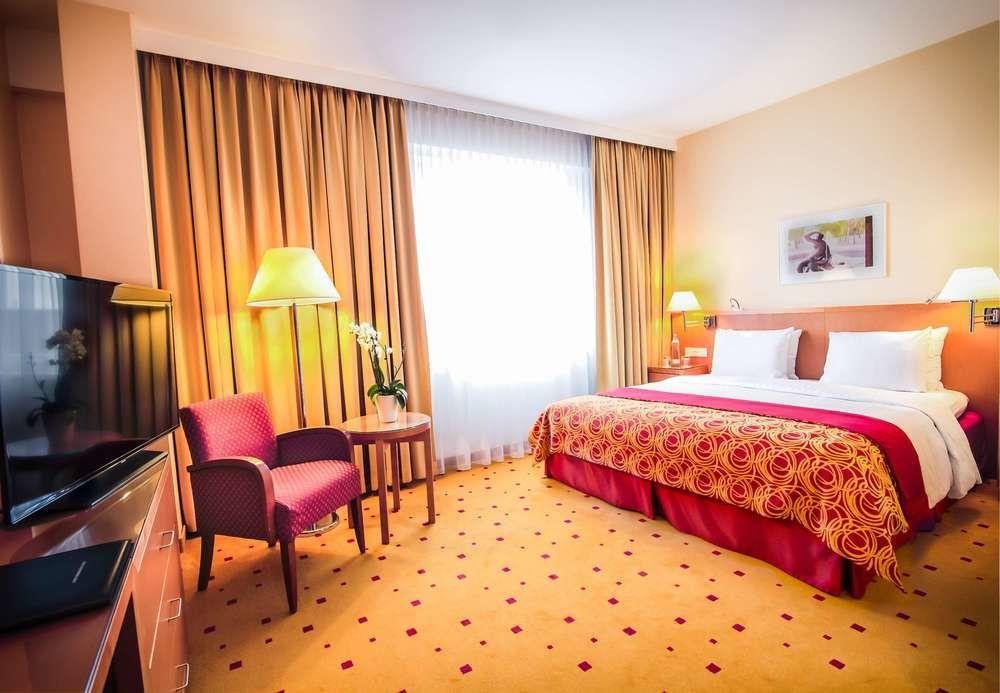 Courtyard By Marriott Vienna Schoenbrunn Exterior photo