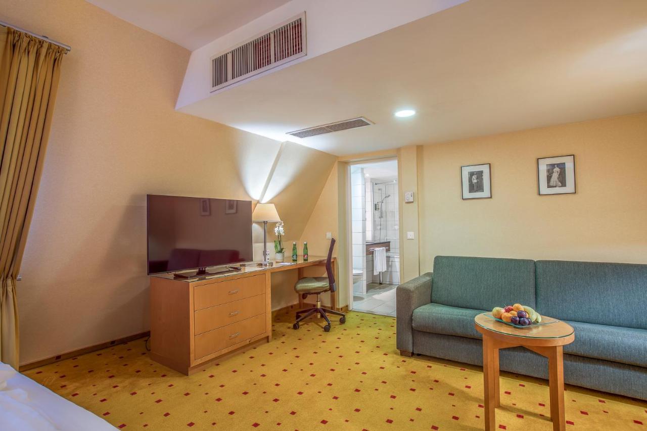 Courtyard By Marriott Vienna Schoenbrunn Exterior photo